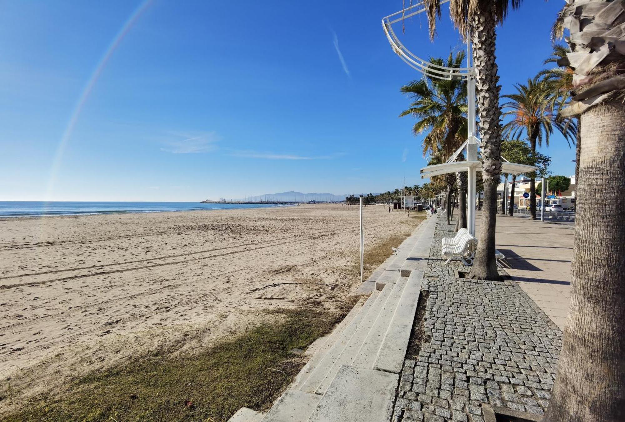 דירות קמברילס Gongora Planet Costa Dorada מראה חיצוני תמונה